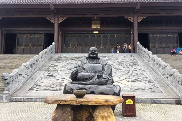 Buddha Ninh Binh